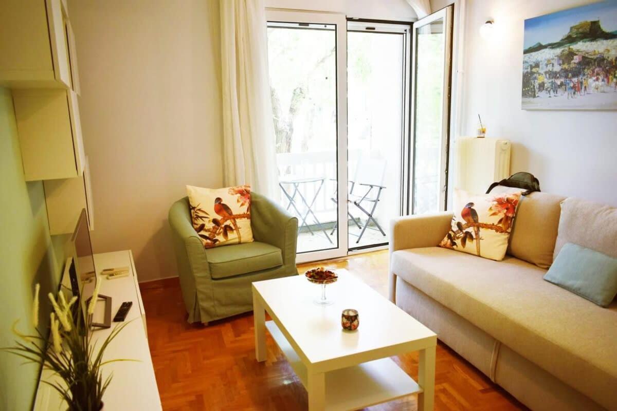 Stylish Apt In The Historic Heart Of The City เอเธนส์ ภายนอก รูปภาพ